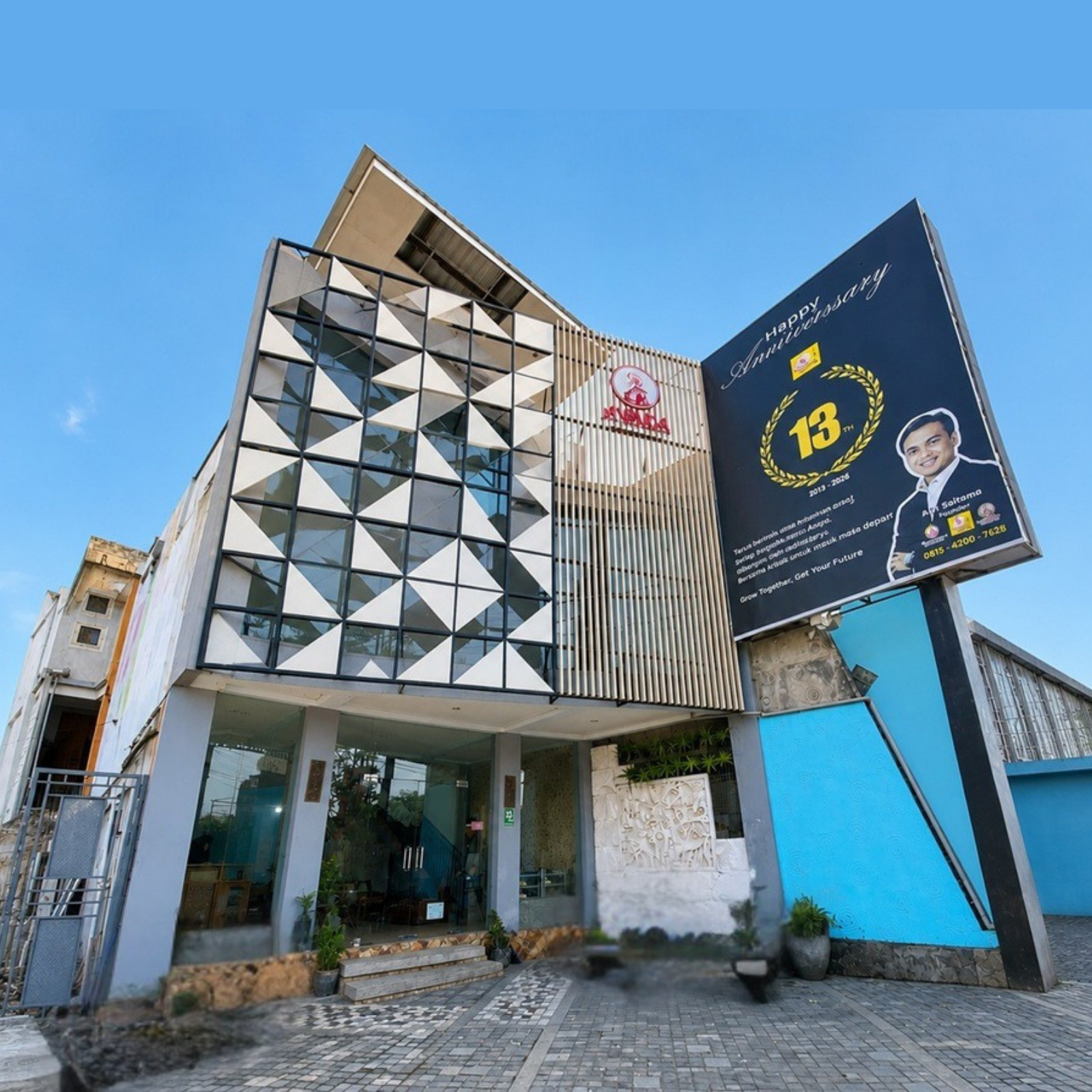 Gedung Ayaka Jossei Center
